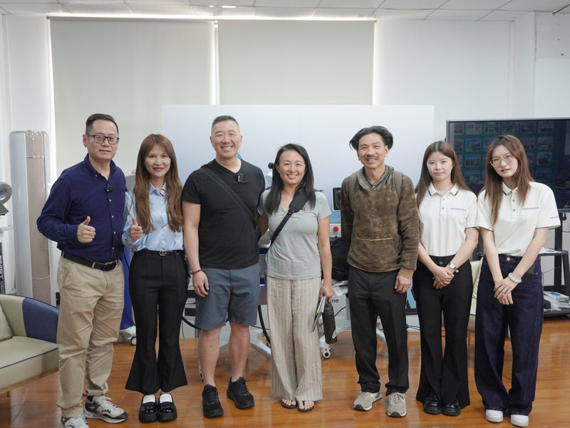 U.S. Physician Alex Visits Kaphaphysio to Explore PMST Technology and Pelvic Floor Therapy Applications